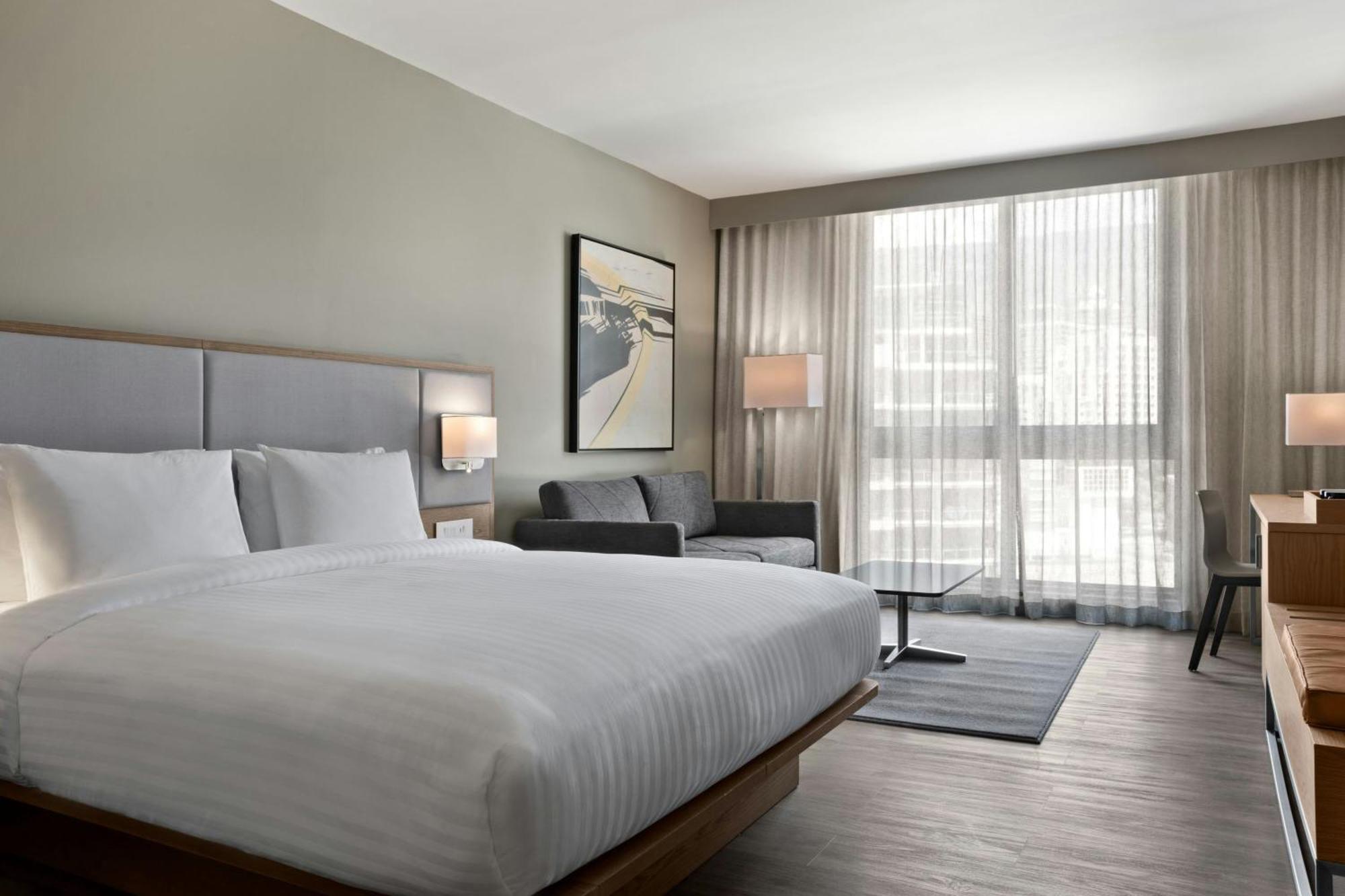 Ac By Marriott Waterfront Hotel 4*